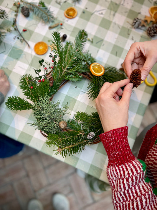 Taller de Corona de Navidad en Barcelona