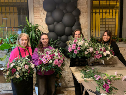 Fresh Flower Table Centrepiece Workshop in Barcelona