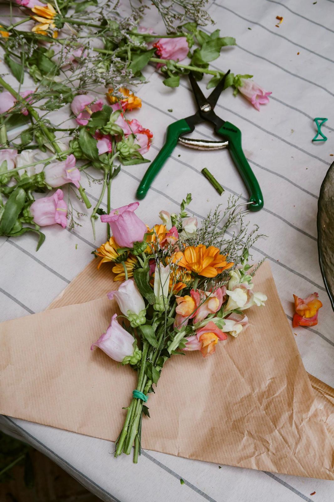 Taller de ramos de jardín para principiantes (en Inglés)