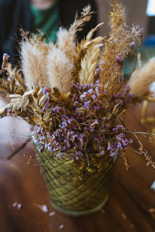 Dried Flower Bouquet Workshop in Barcelona